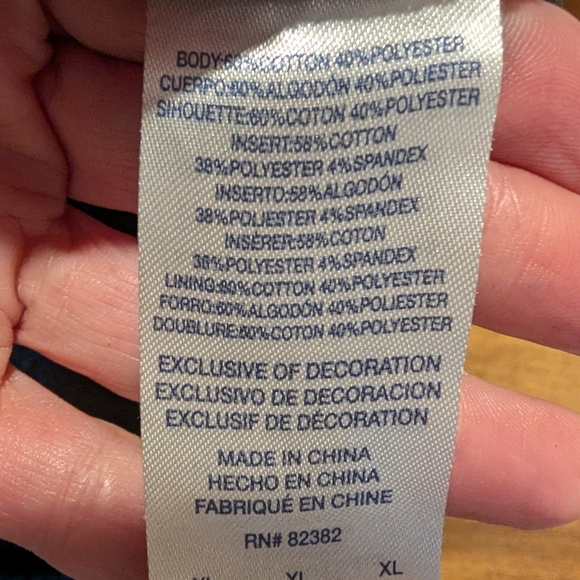 Champion Black Jogger Sweatpants with Elastic Cuffs - Picture 7 of 8